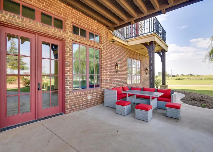 Spacious Edmond Vacation Rental W/ Hot Tub!