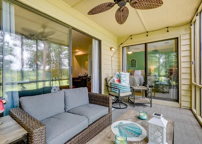 Sunset Beach Condo: Ideal Golfing Getaway!