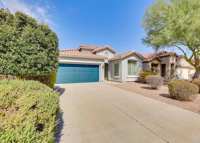 Near Parks & Golf: Maricopa Home W/ Covered Patio!