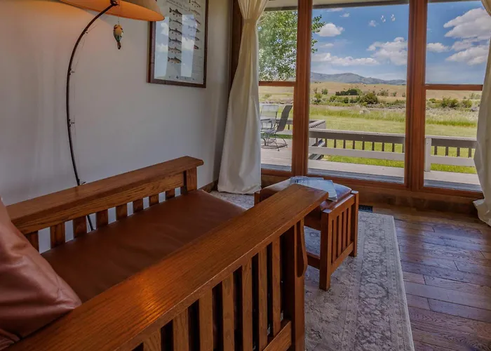 Osprey Acres On The Yellowstone
