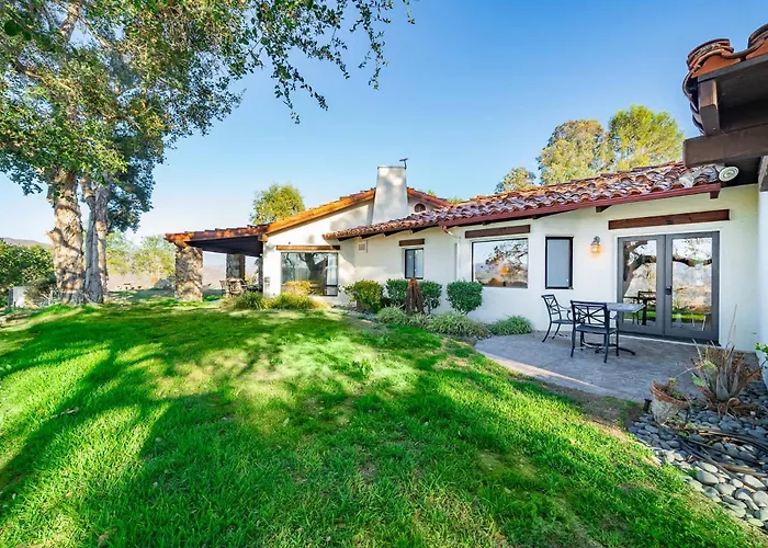 Casa Via Zara - Sweeping Mountain Views With Pool
