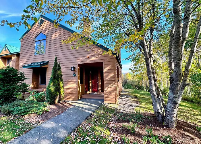 Mwp69 Spacious 5-Bedroom Condo, Partial Notch Views, 2 Min To Skiing, Dog Friendly!