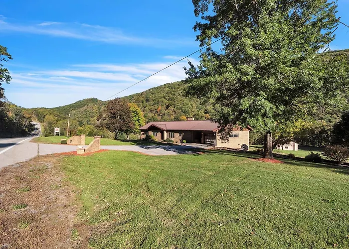 Bear Paw Cottage- 12 Mins To Seneca Rocks Cottage