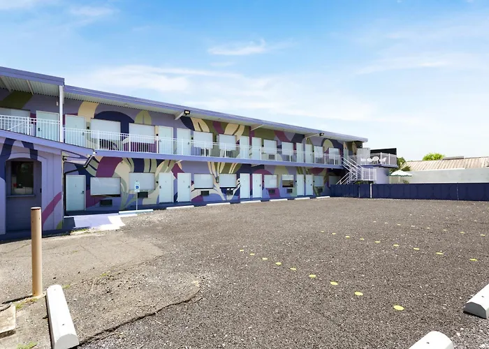 The Iris Motel