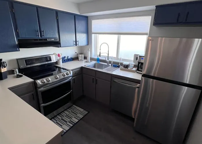 Prime Lakefront On Moses Lake