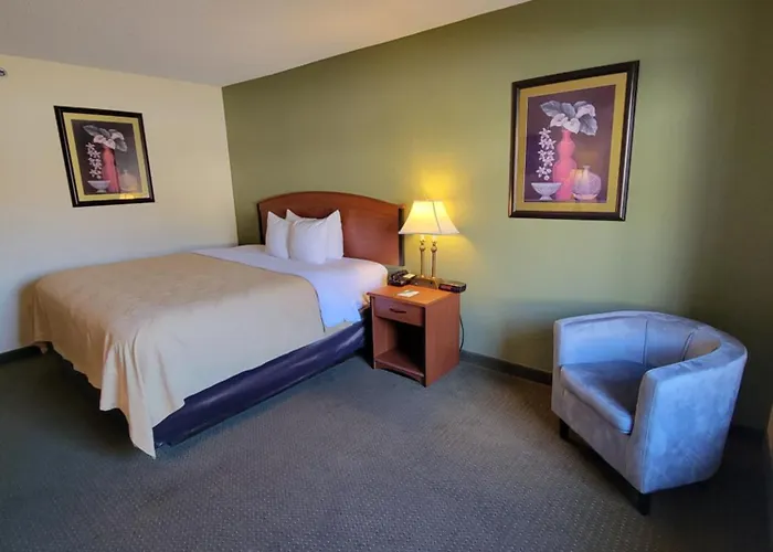 Quality Inn & Suites Prestonsburg Next To Mountain Arts Center