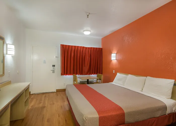 Americas Best Value Inn & Suites Humble
