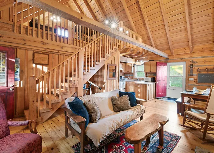 Gorgeous Log Cabin - Wineries, Dan River, Hiking
