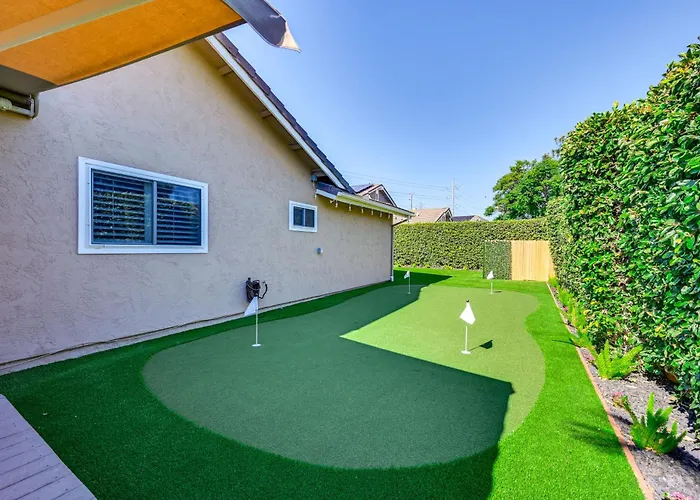 13 Mi To Downtown San Diego: Quiet Home W/ Spa!