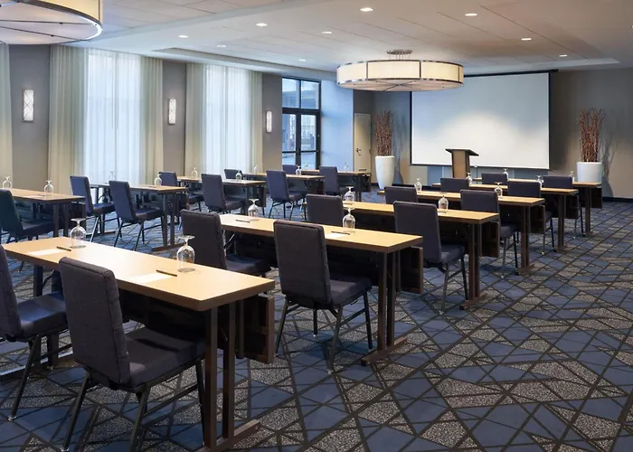 Courtyard By Marriott Glassboro Rowan University