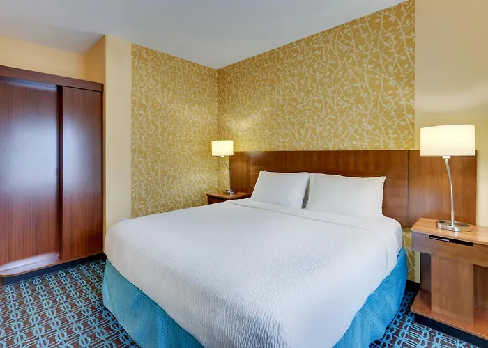 Fairfield Inn & Suites By Marriott Dunn I-95