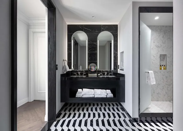 Daxton Hotel Birmingham, Curio Collection By Hilton