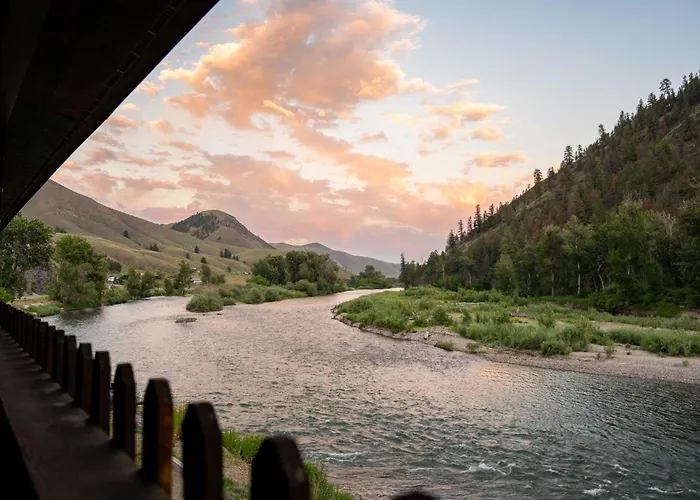River'S Fork Lodge