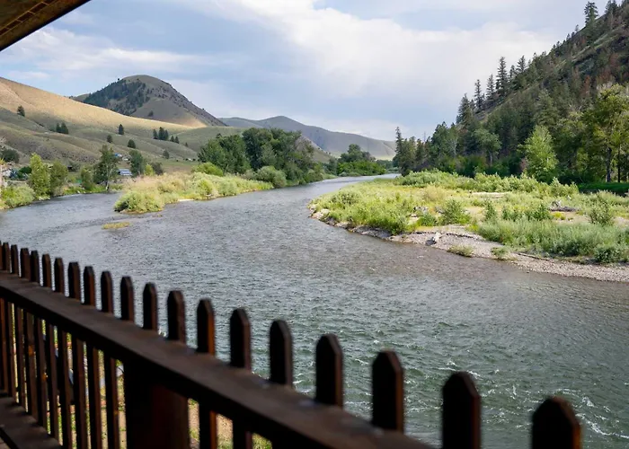 River'S Fork Lodge