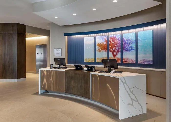 Cambria Hotel Manchester South Windsor