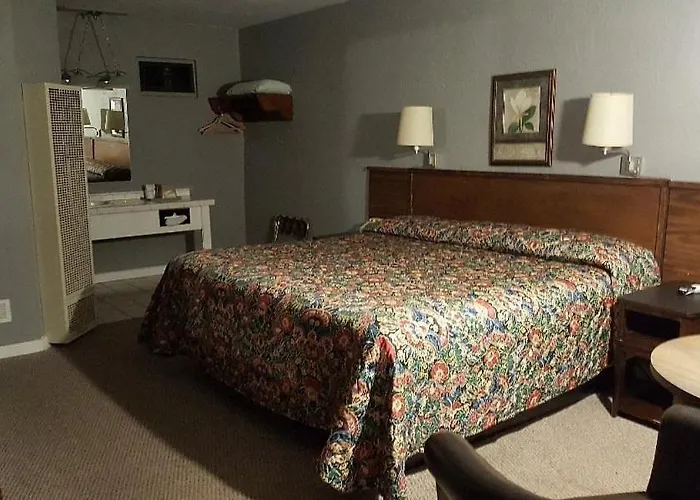 Frontier Motel