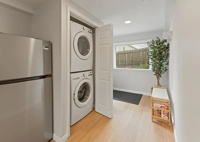 1-Bdr Suite Near Neyland Stadium