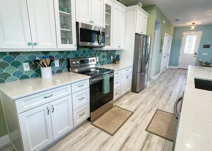 Delux 3Br House With Pool 3 Minute Walk To Beach