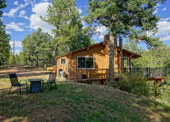 Hills Mountain Hideaway