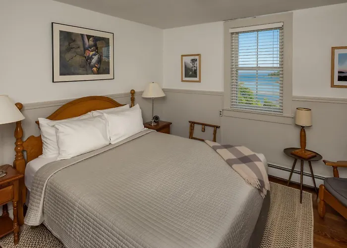 The Craignair Inn & Causeway Restaurant