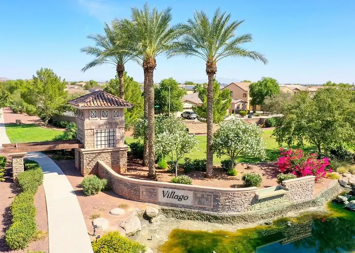 Pet Friendly 3Br 2Ba Private Optional Heated Pool Bbq Grill Golf Clubs Close To Park