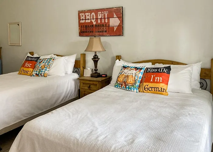Wasser Lodge #206 - Wurst Dr.