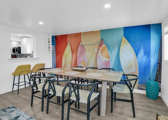 Surfs Up - 4 Bdrm House W Pool