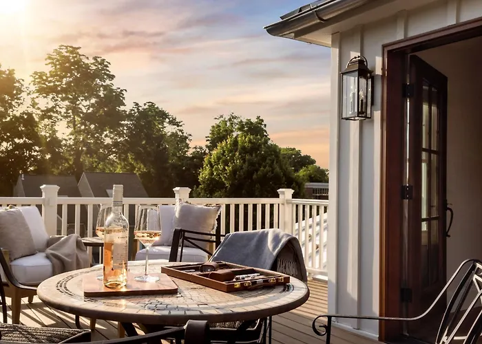 1313 West Luxury Boutique Hotel