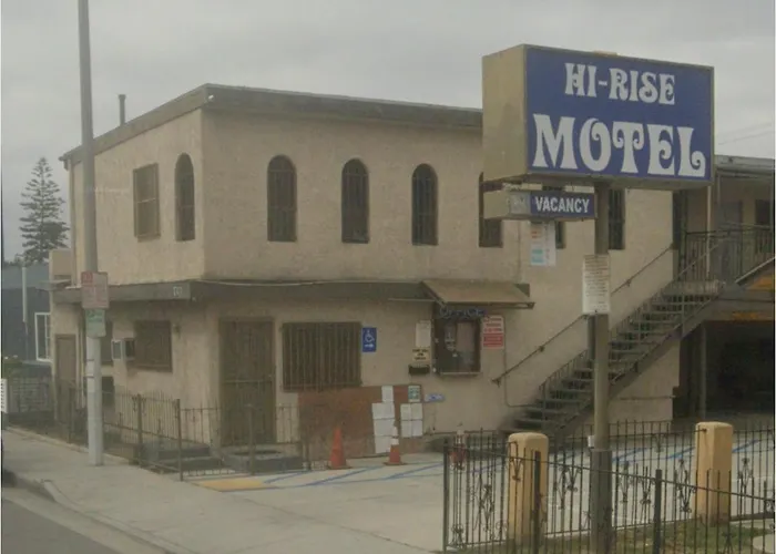 Hi Rise Motel