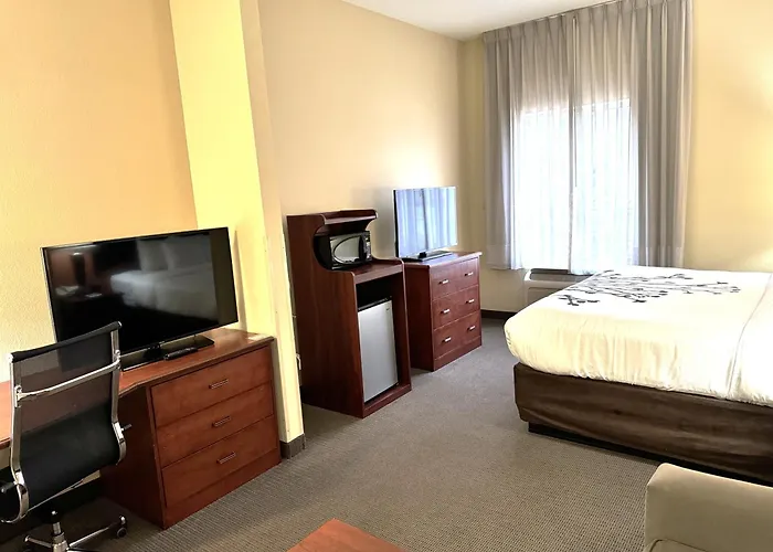 Sleep Inn & Suites Madison - Monona
