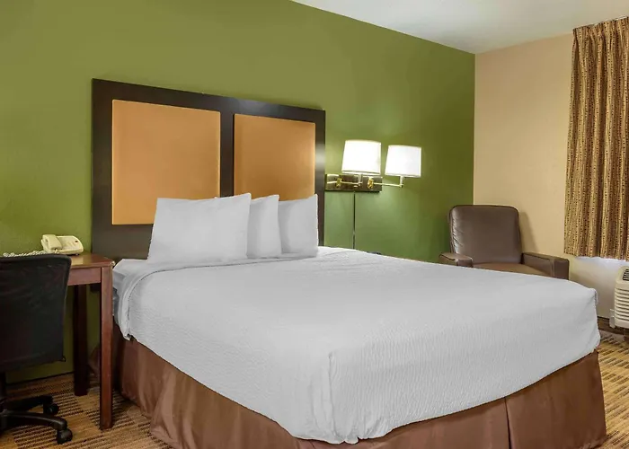 Extended Stay America Suites - Chicago - Burr Ridge