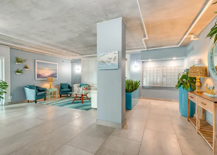 Direct Beach Access & View: Satellite Beach Condo!