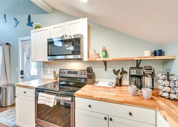 Old Forge Studio: Close To Lakes & Hiking Trails