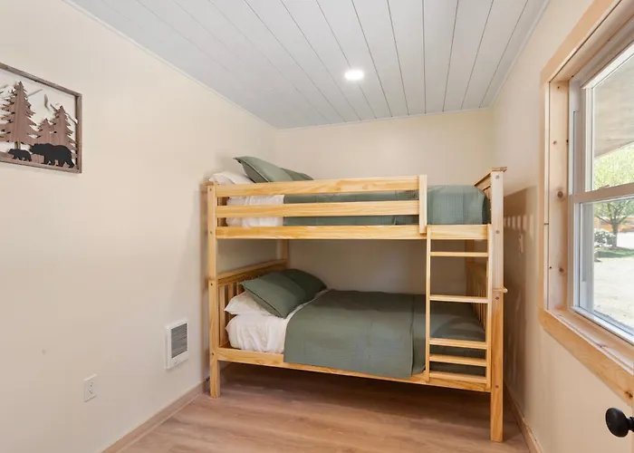 Waterfront 2 Bed 2 Bath