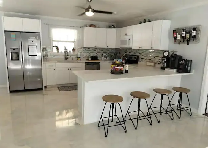 Charming 4-Bedroom Family Haven