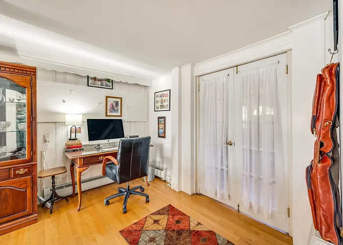 Lakefront Bristol Vacation Rental - Hike & Ski!