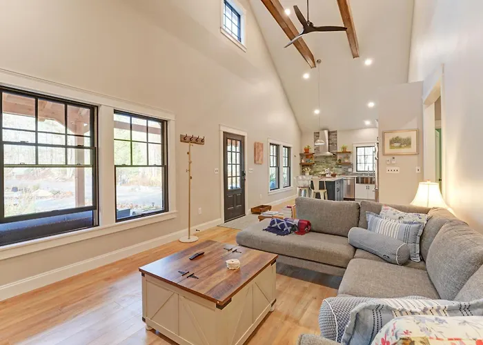 Thistle Pond Cottage