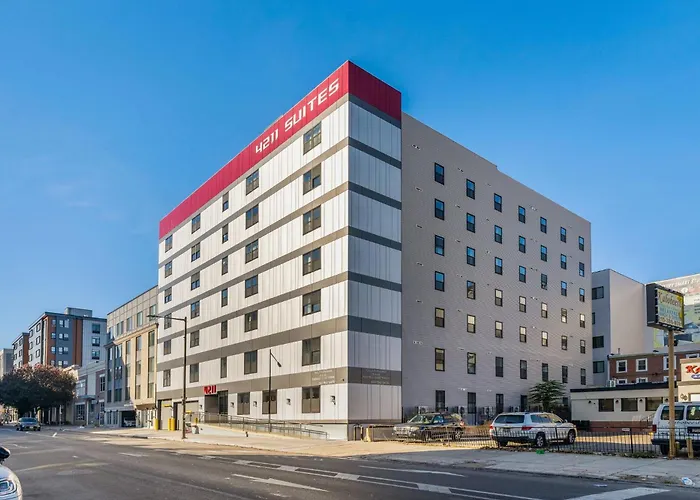 4211 Suites