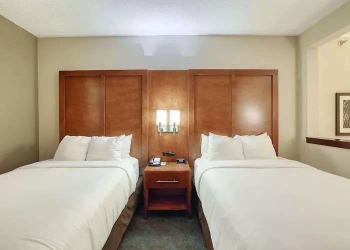 Comfort Suites Appleton Airport