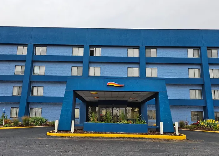 Baymont By Wyndham Davenport