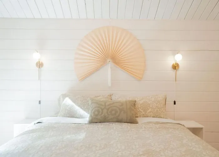 70S Retro Retreat Nevada City