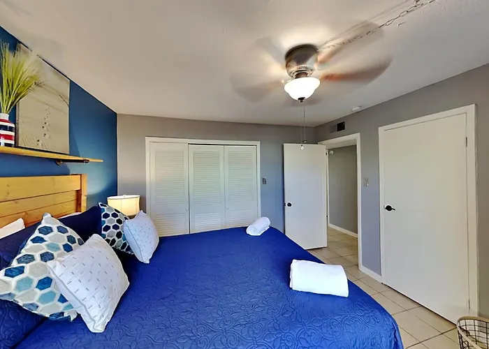 Coastal Cozy And A View