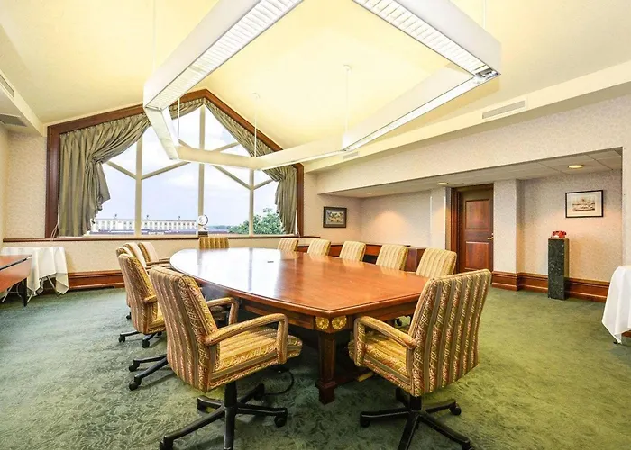 Kress Inn, An Ascend Collection Hotel