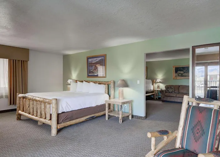 Ridgeline Hotel At Yellowstone, An Ascend Collection Hotel