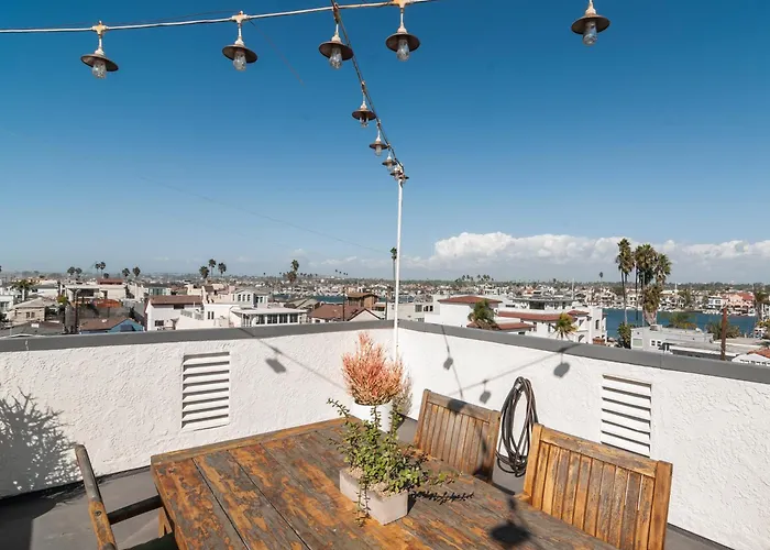 50 M To Sand Lgb 2 King Suites