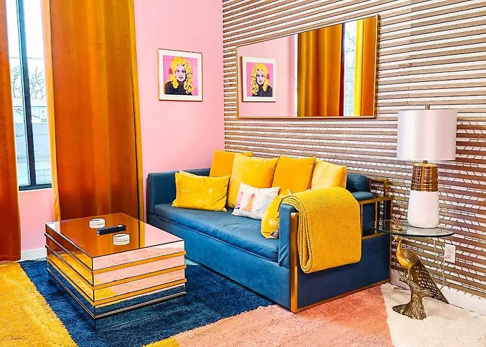 Dolly'S Art Deco - Luxe Stay Near Broadway