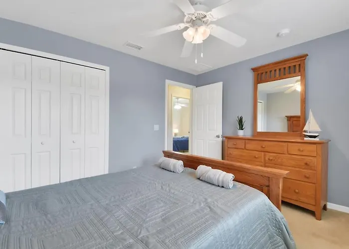 Sunshine Home Retreat Heated Pool On Canal