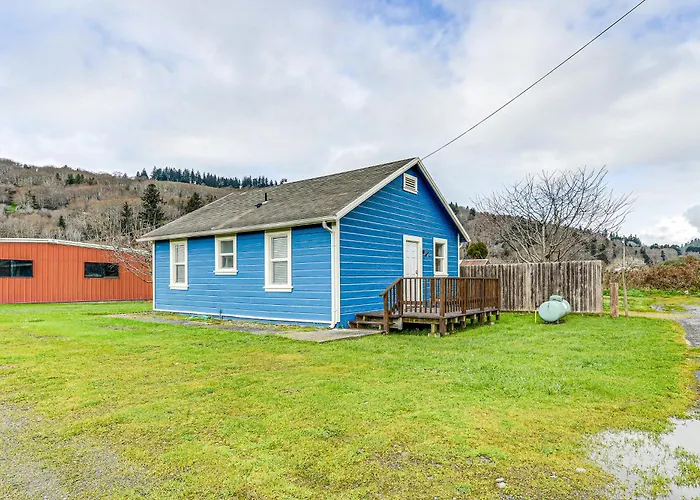 Cozy Norcal Cottage: 2 Mi To Redwoods & Beaches!