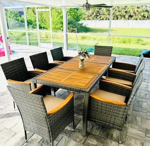 Coral Breeze - Remodeled Pool Game Room For 8!