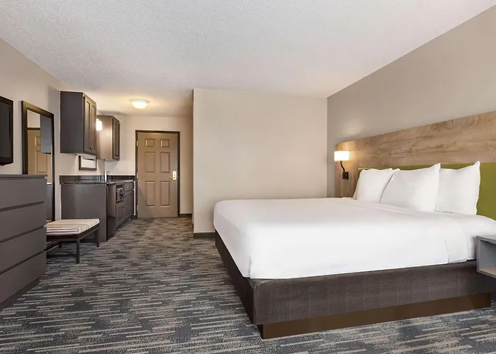Country Inn & Suites By Radisson, St Cloud East, Mn